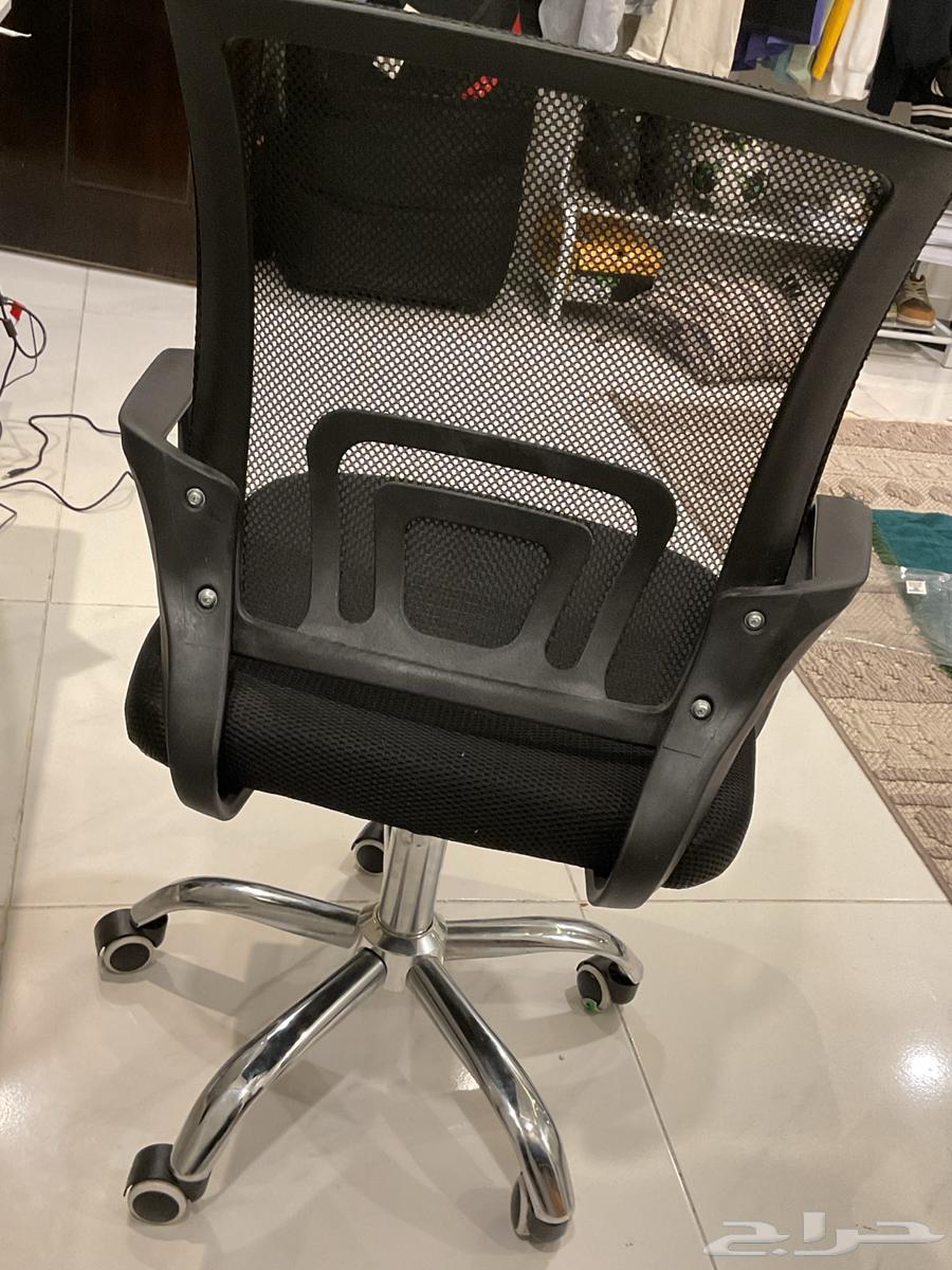 كرسي مكتبي نظيييف جدا ولا فيه أي ملاحظات64433026521987112