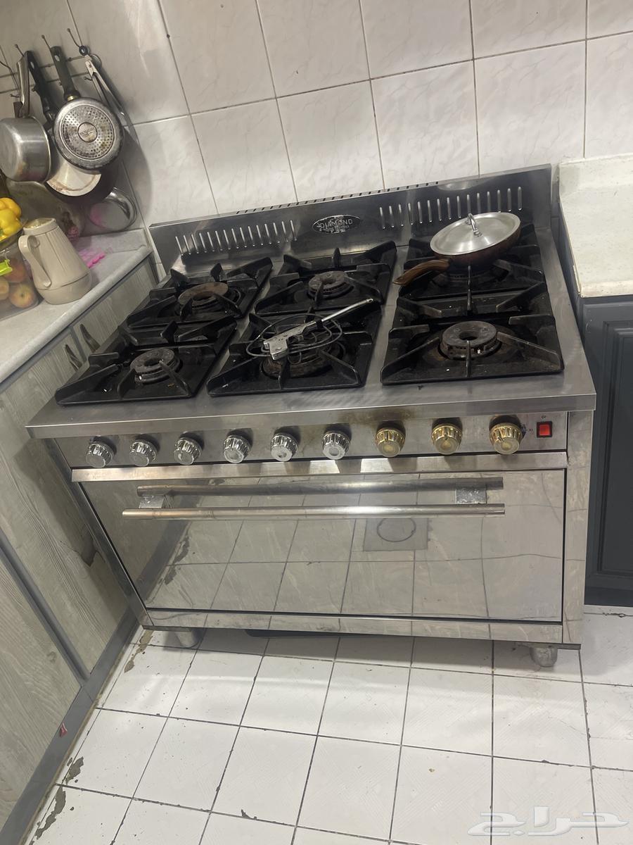 فرن ست عيون شبه جديد استعمال نظيف سبب البيع عدم الحاجة له64427623426435110
