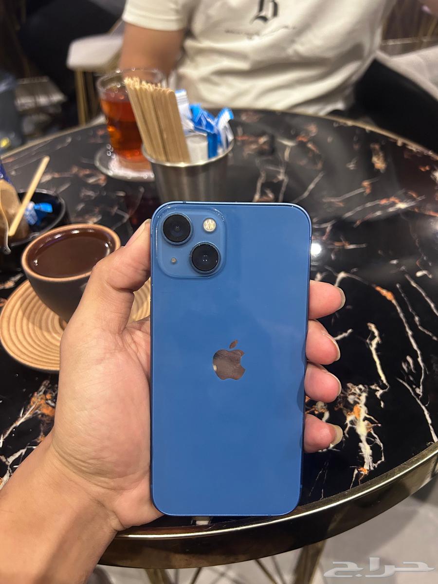 آيفون 13 للبيع بحاله جيده جدا64432386848643111