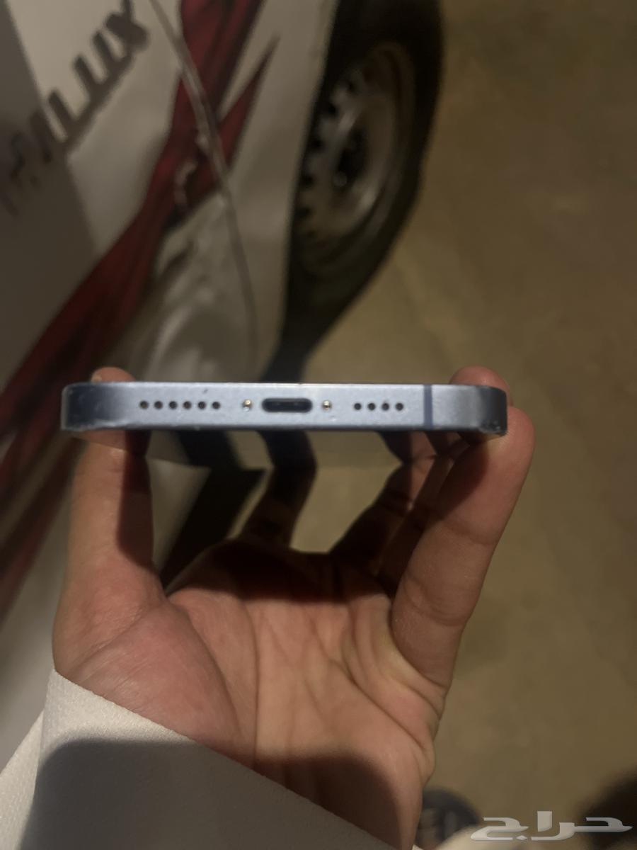 آيفون 14 ذكرة 128 بكرتونه64431575702274113