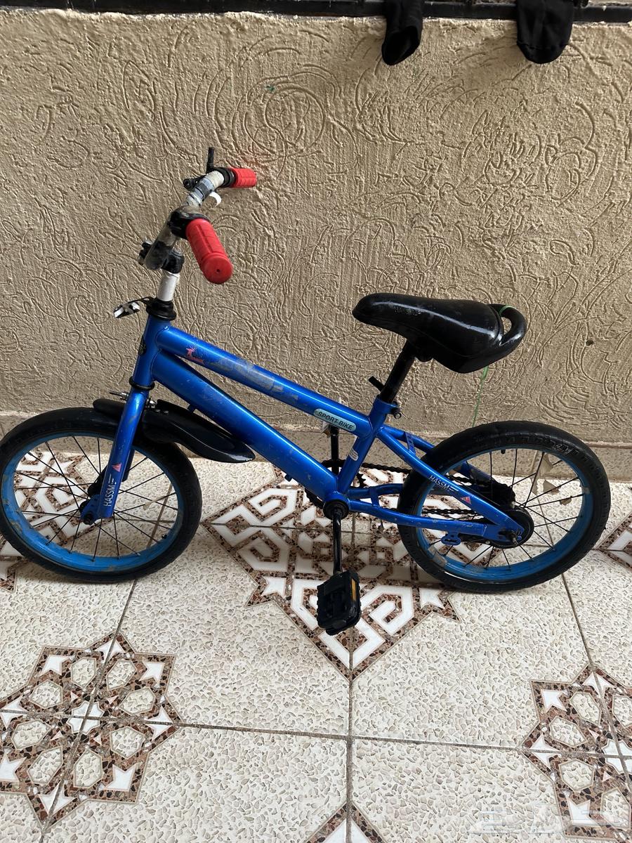 سيكل مقاس 16 الطاره بها شطرطون السعر 150 ريال64592045652737111