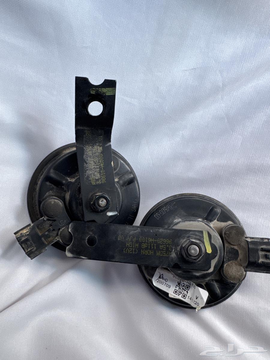 بوري اكسنت موديل من 18 لين 2364589600100866112