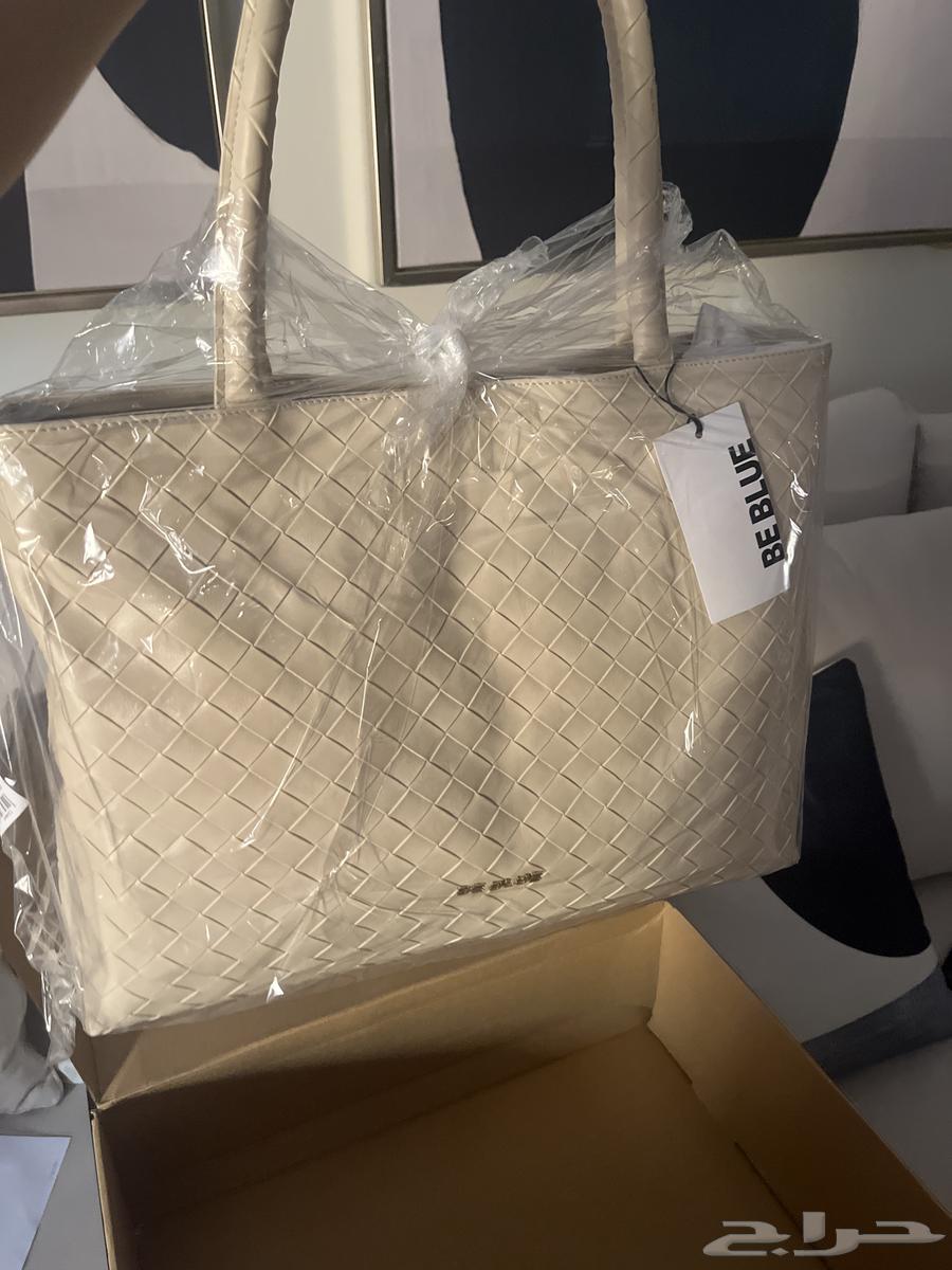 شنطة براند Be Blue لون بيج64428617063939112