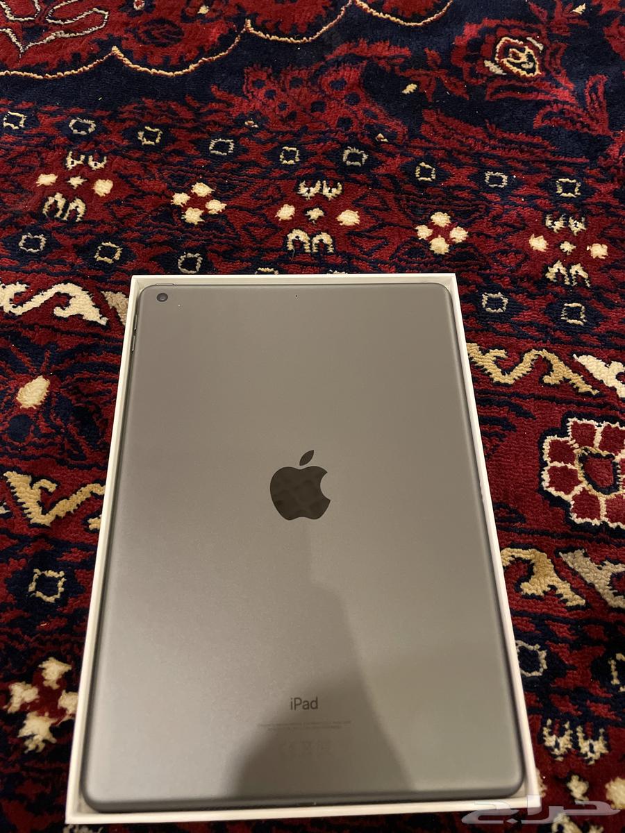 New iPad, never opened64432210402691112