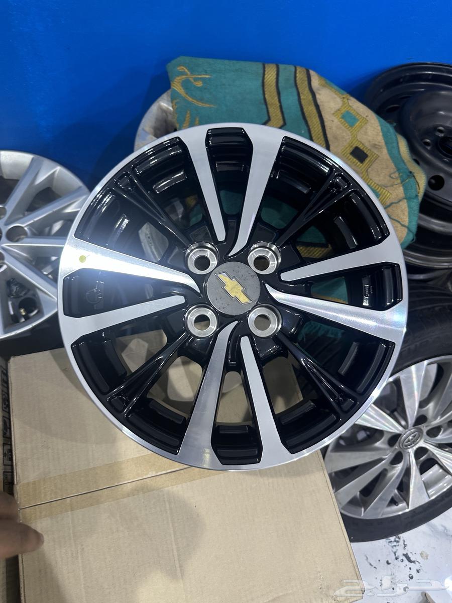 جنوط اصلي وكآله تركب على شفر سبارك مقاس 1464587429146626113