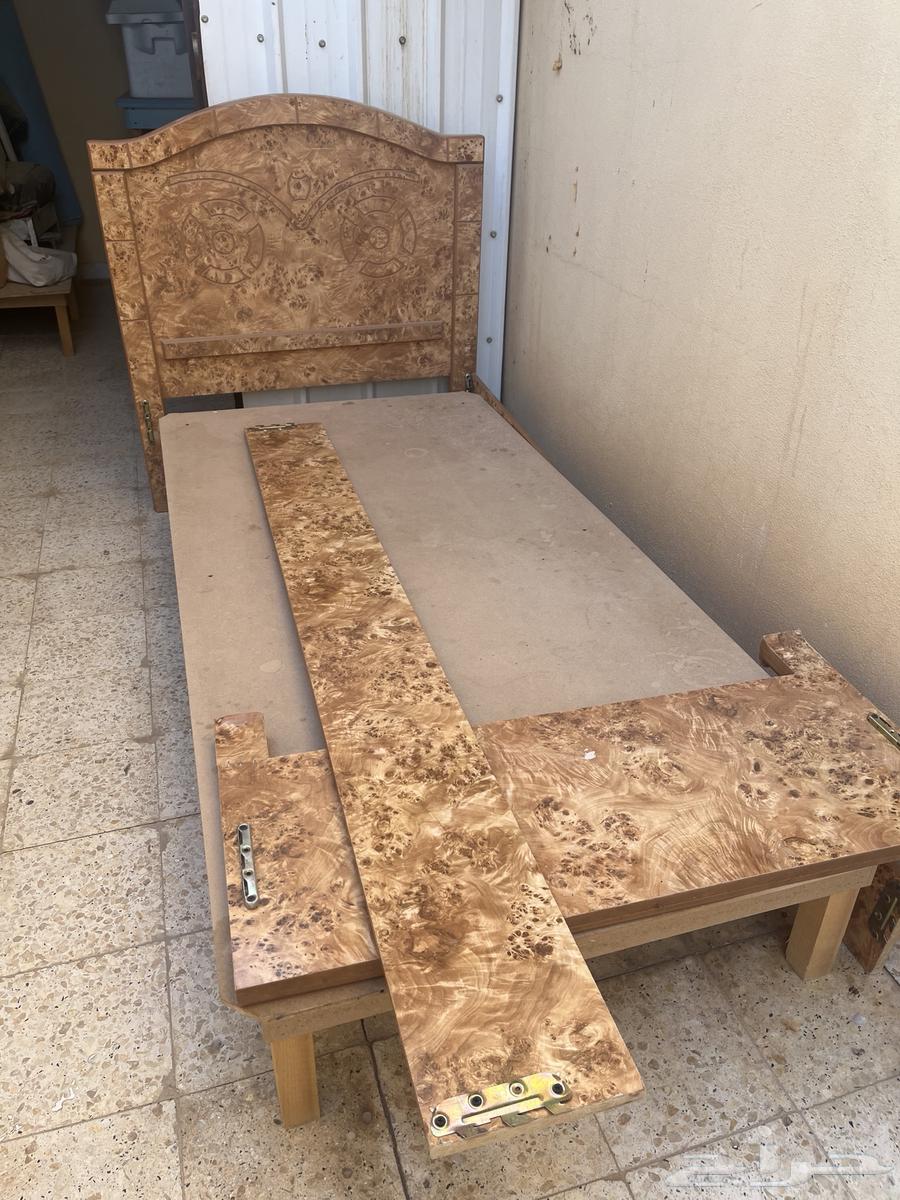 سرير جديده للبيع64430792494466112