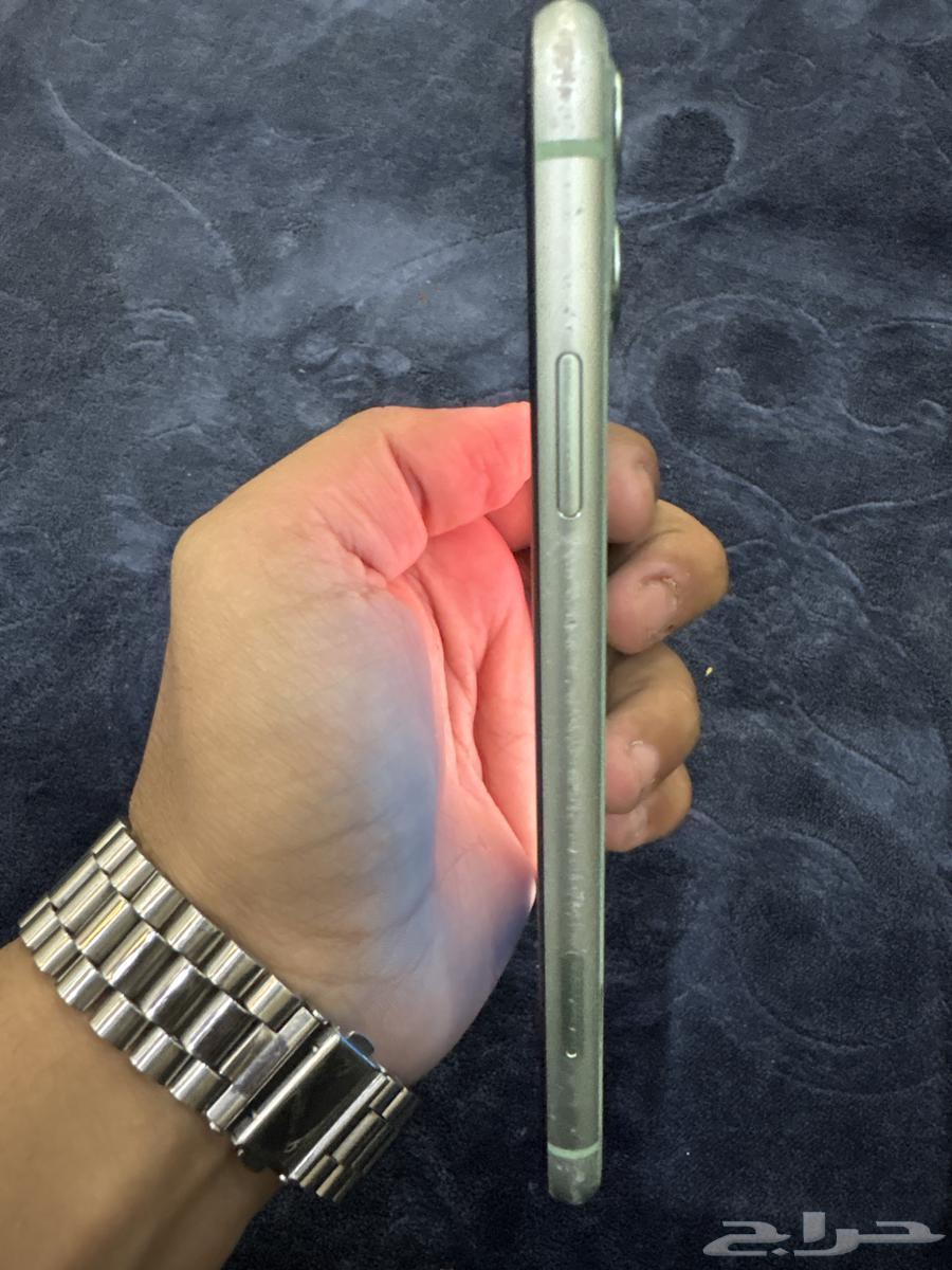 ايفون 11 ماانفك للبيع64428147085698111