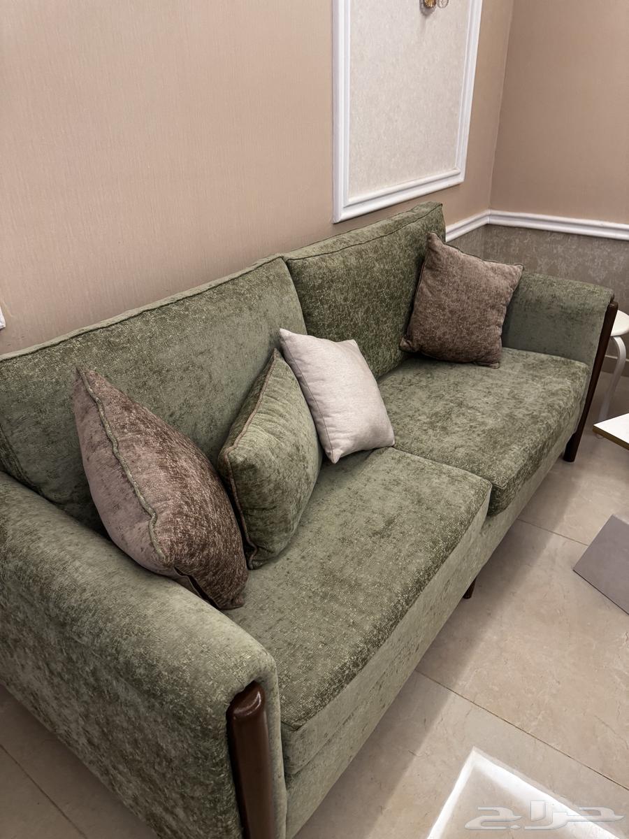 Living Room Sofa (Seating Hall)64429775738113111