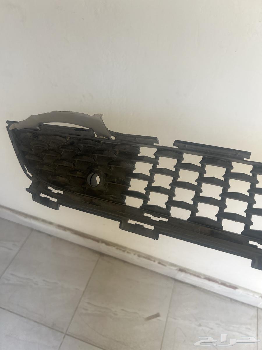شبك سفلي صدام كريسلر 2015 وما فوق64588024039554112