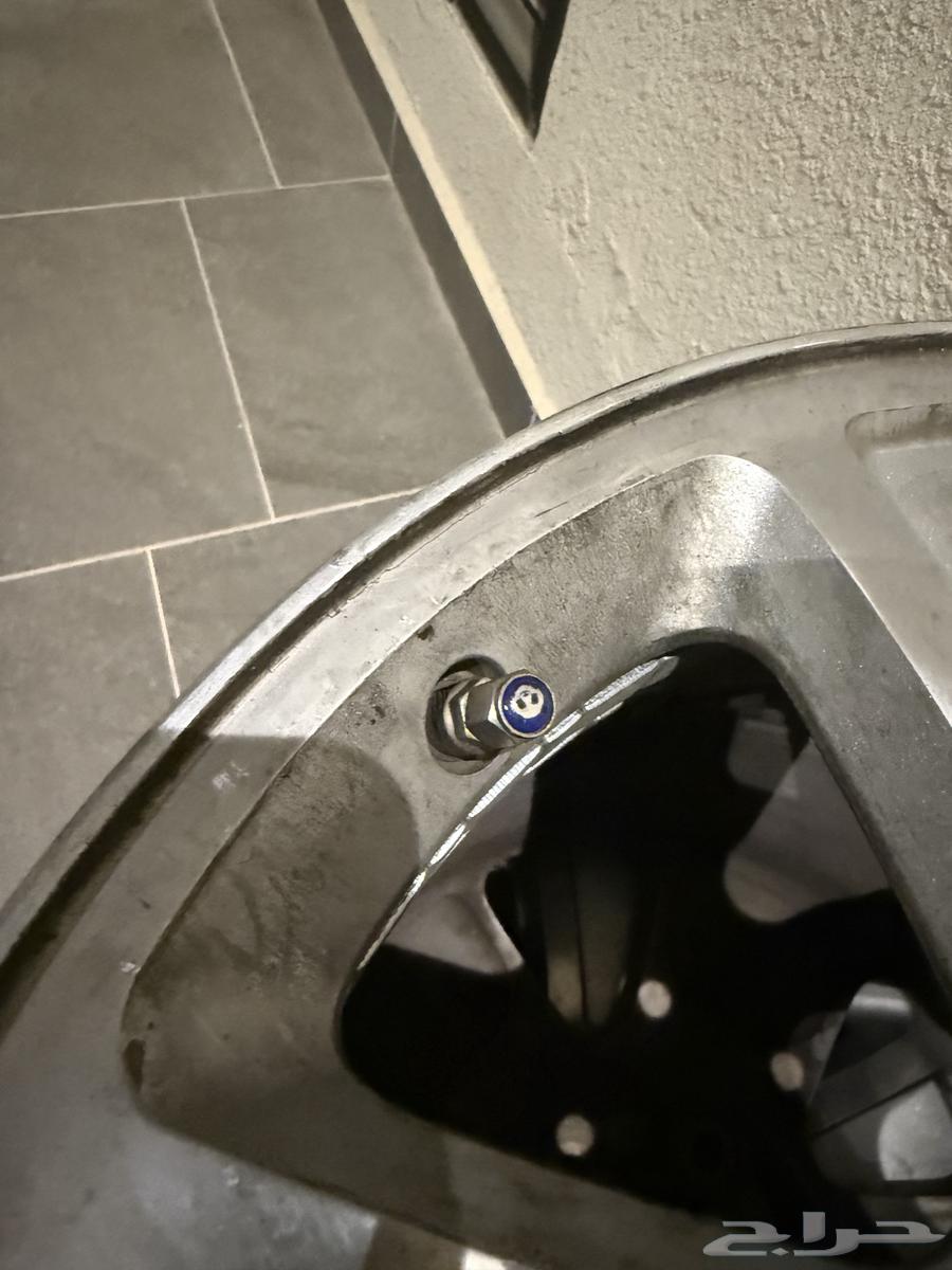 جنوط فورد فكتوريا سليمه تركب من 2006-2012 سليمه64592684898305112