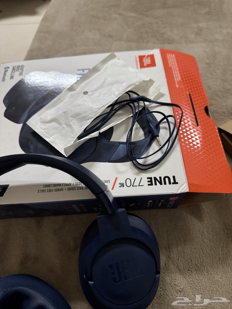 سماعة JBl 770 بحالة نظيفه جدا64427062648195114