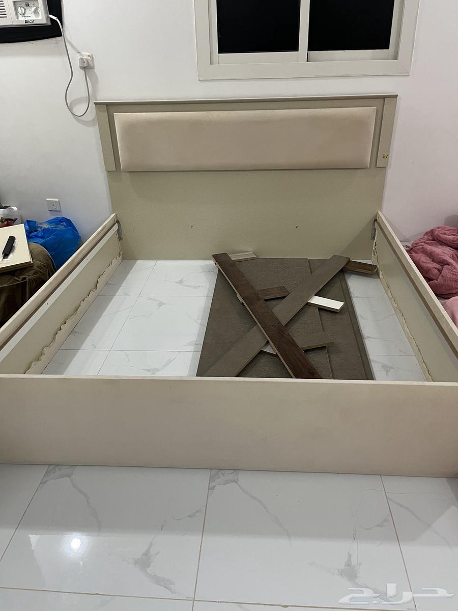 سرير نفرين64432714183425110