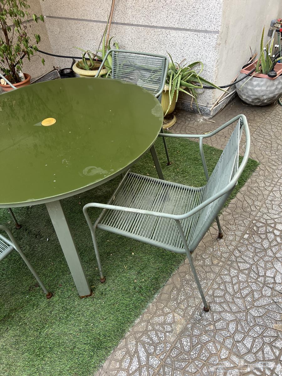 طاوله خارجيه64417766542594112