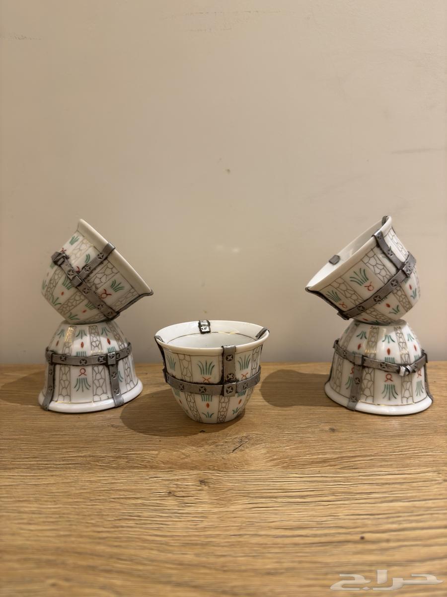 للبيع فناجيل قديمة عراقية موسرة64429722036737113