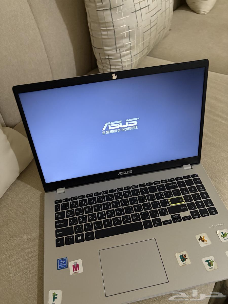 للبيع لابتوب asus مستخدم سنه بس نظيف وجديد64430503032705112