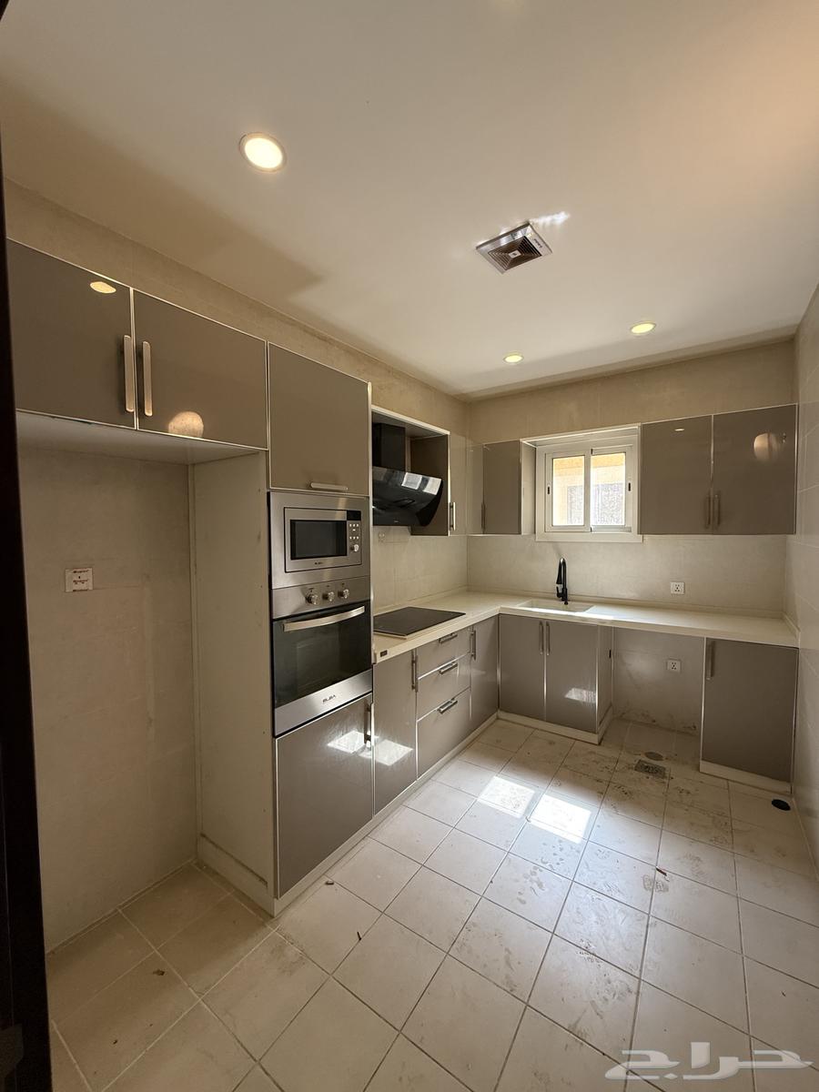 للبيع مطبخ مع أجهزة كهربائية Built-in64430913872129110