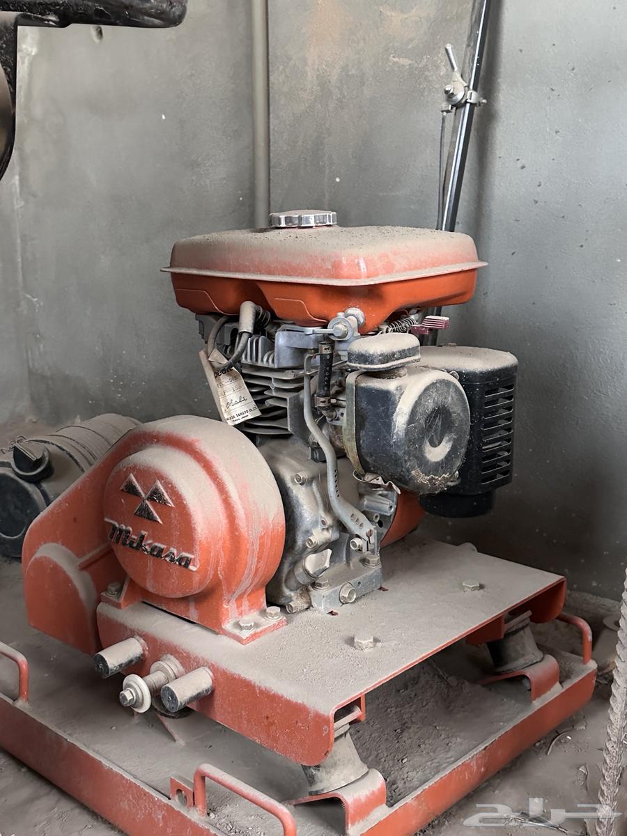 معدات للبيع64430670698753111