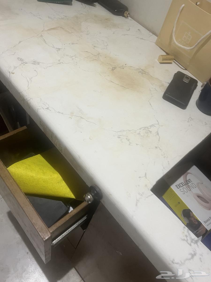 طاولة قهوة او بار قهوة للبيع مستخدم64427383536643110