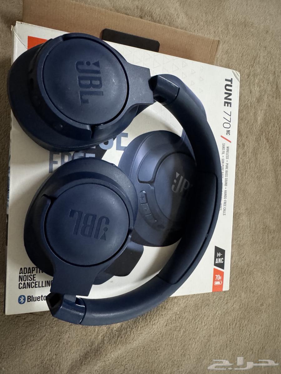 سماعة JBl 770 بحالة نظيفه جدا64427062648195113