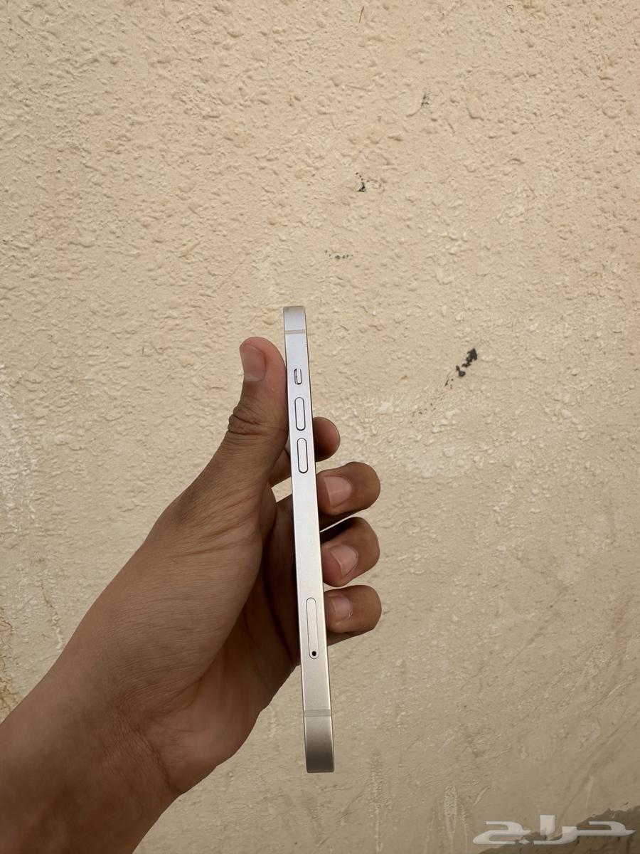 ايفون 1364428860903297112