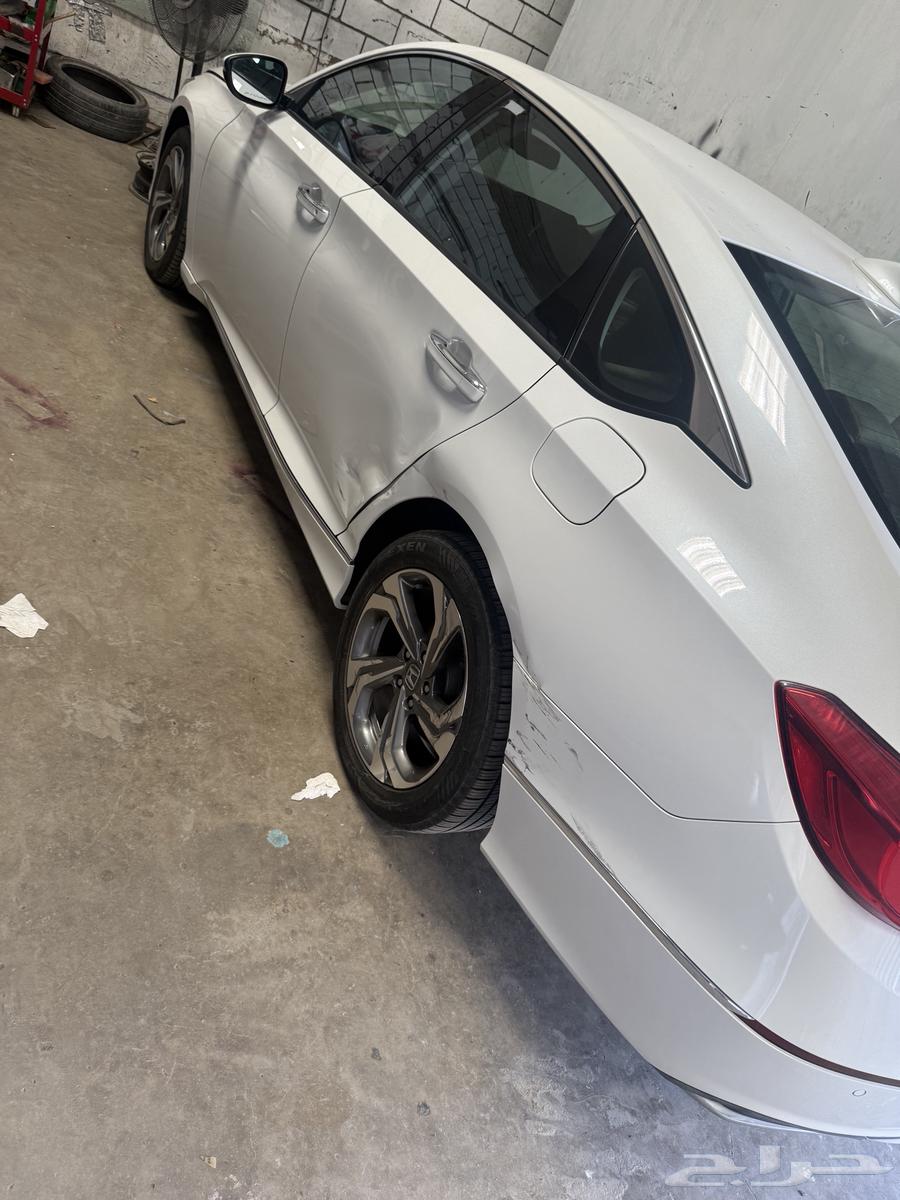 Care Center for Suction, Adjustment, and Painting on Smart City University Road64592684823041110