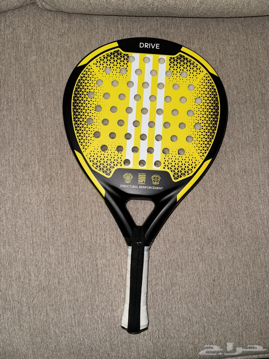 مضرب بادل جديد padel64432578059265110