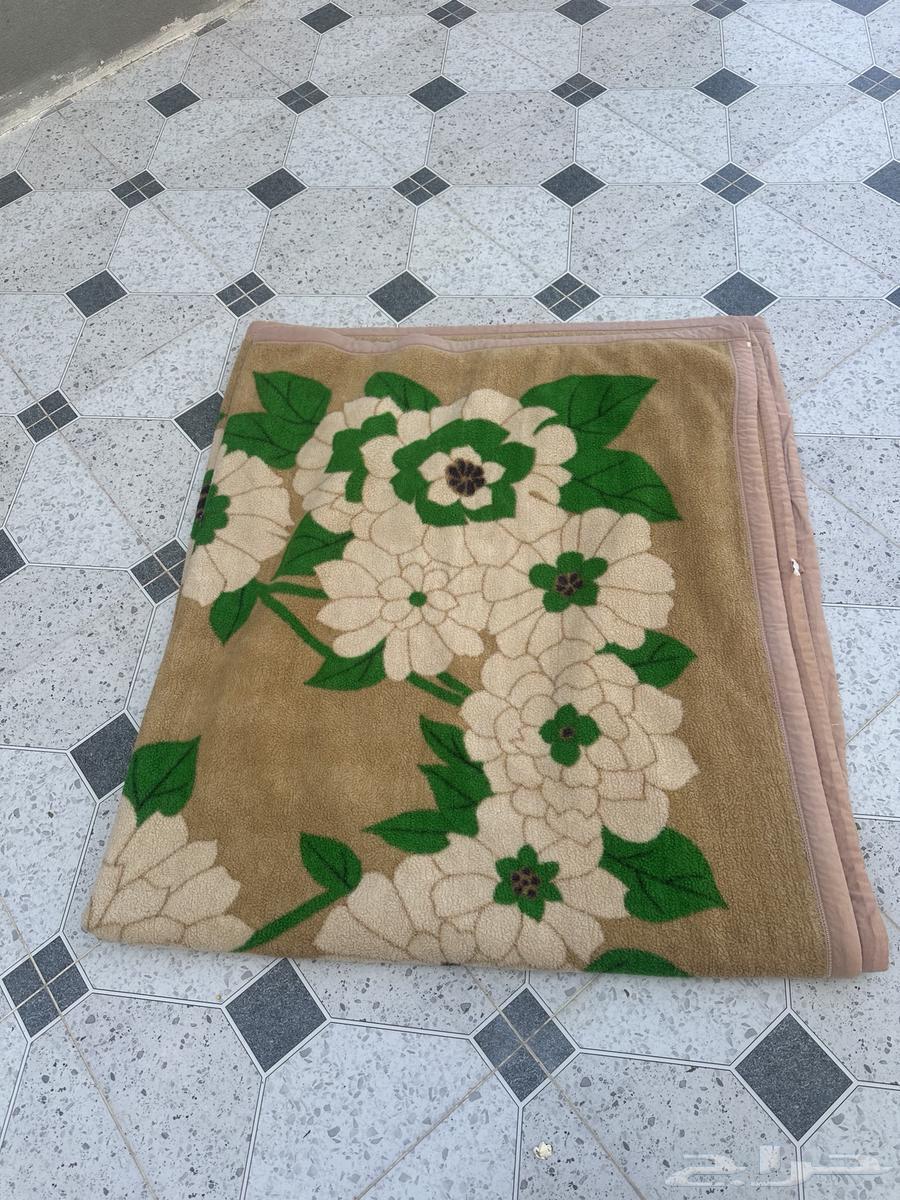 بطانيات قديمه64428847349121114