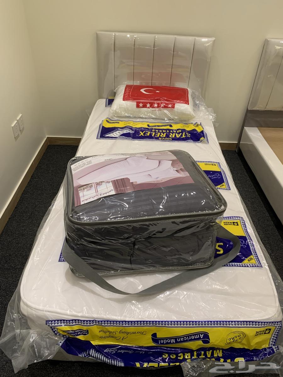 New single bed with mattress64430589425795110