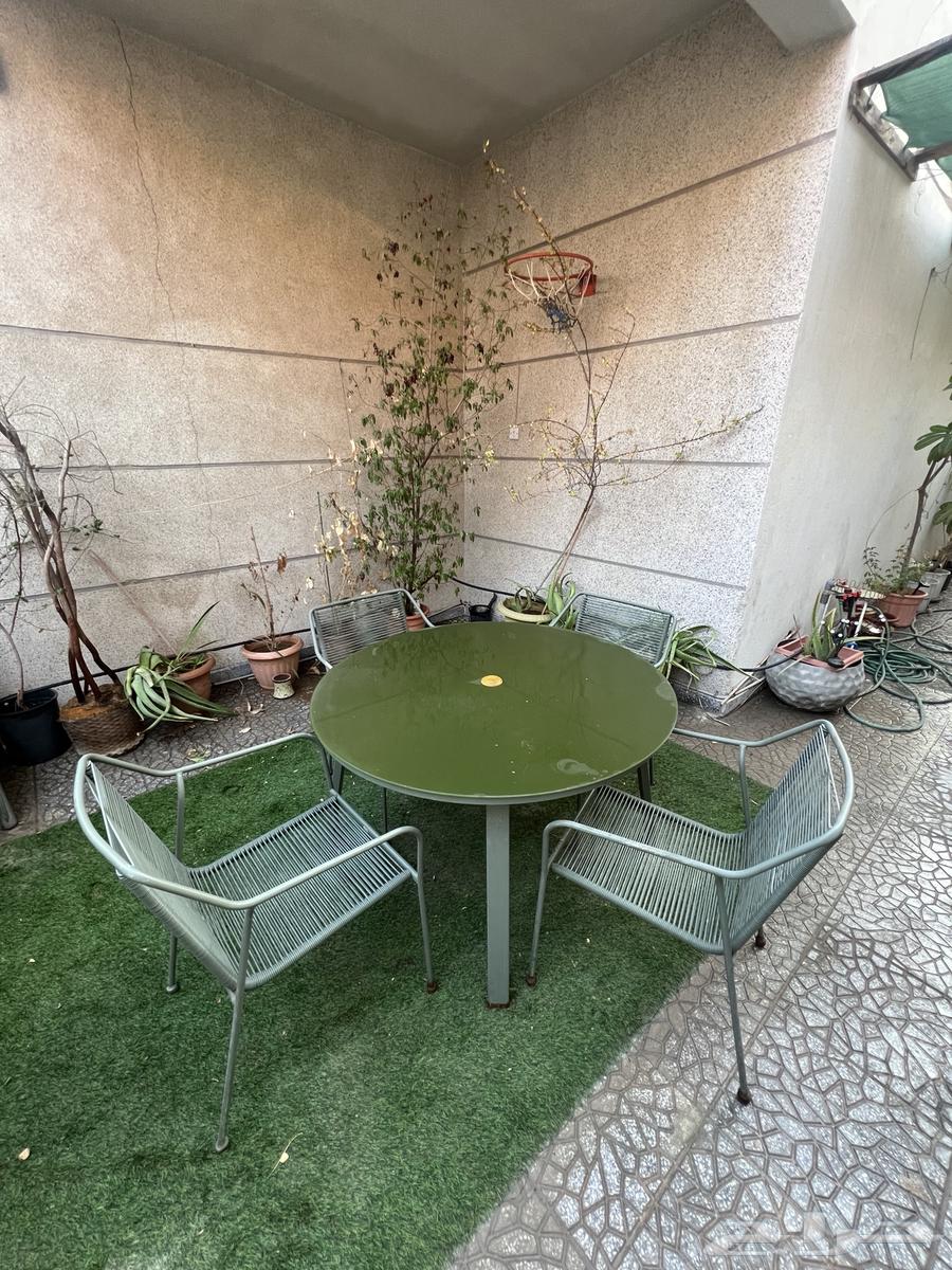 طاوله خارجيه64417766542594110