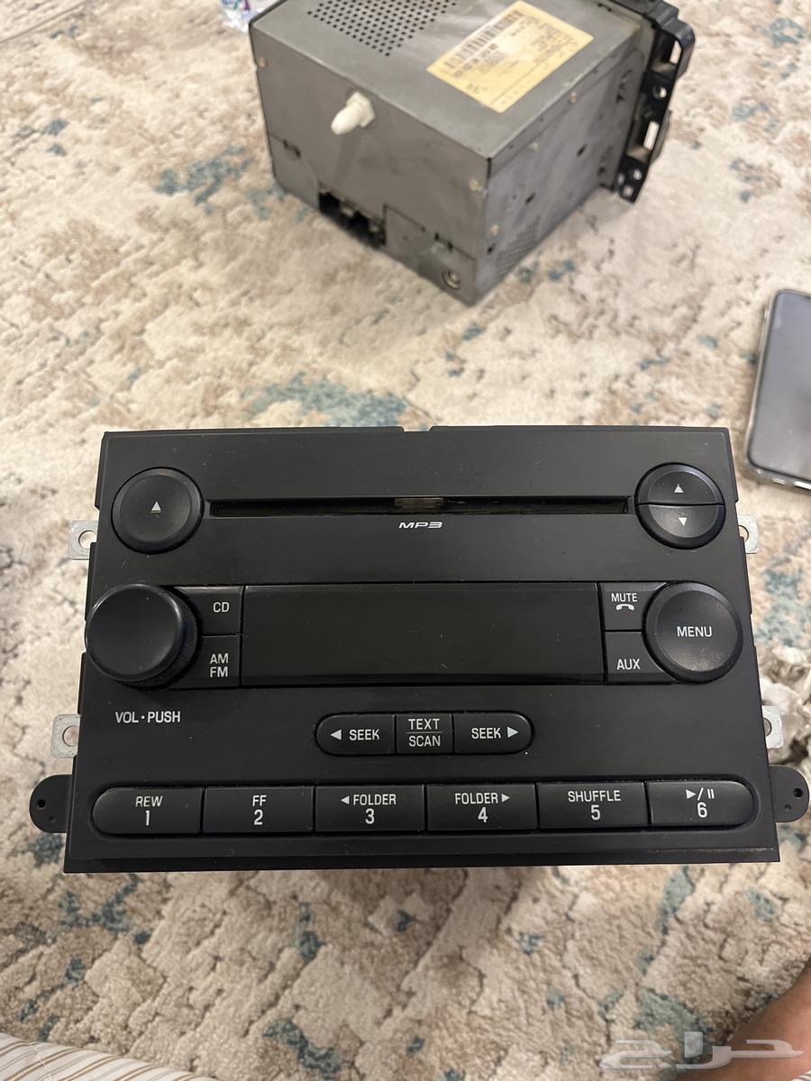 شاشات وكالة اكسبلور من 2007 وطالع وشاشة سيرا من 2007 لين 264589178907906111