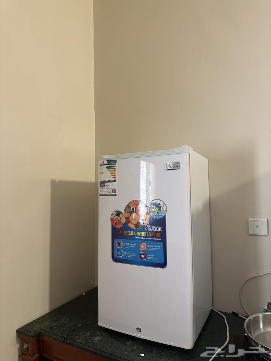 ثلاجة نضيفة جدا  ماشاء الله استعمال سنه السعر 28064429829529858110