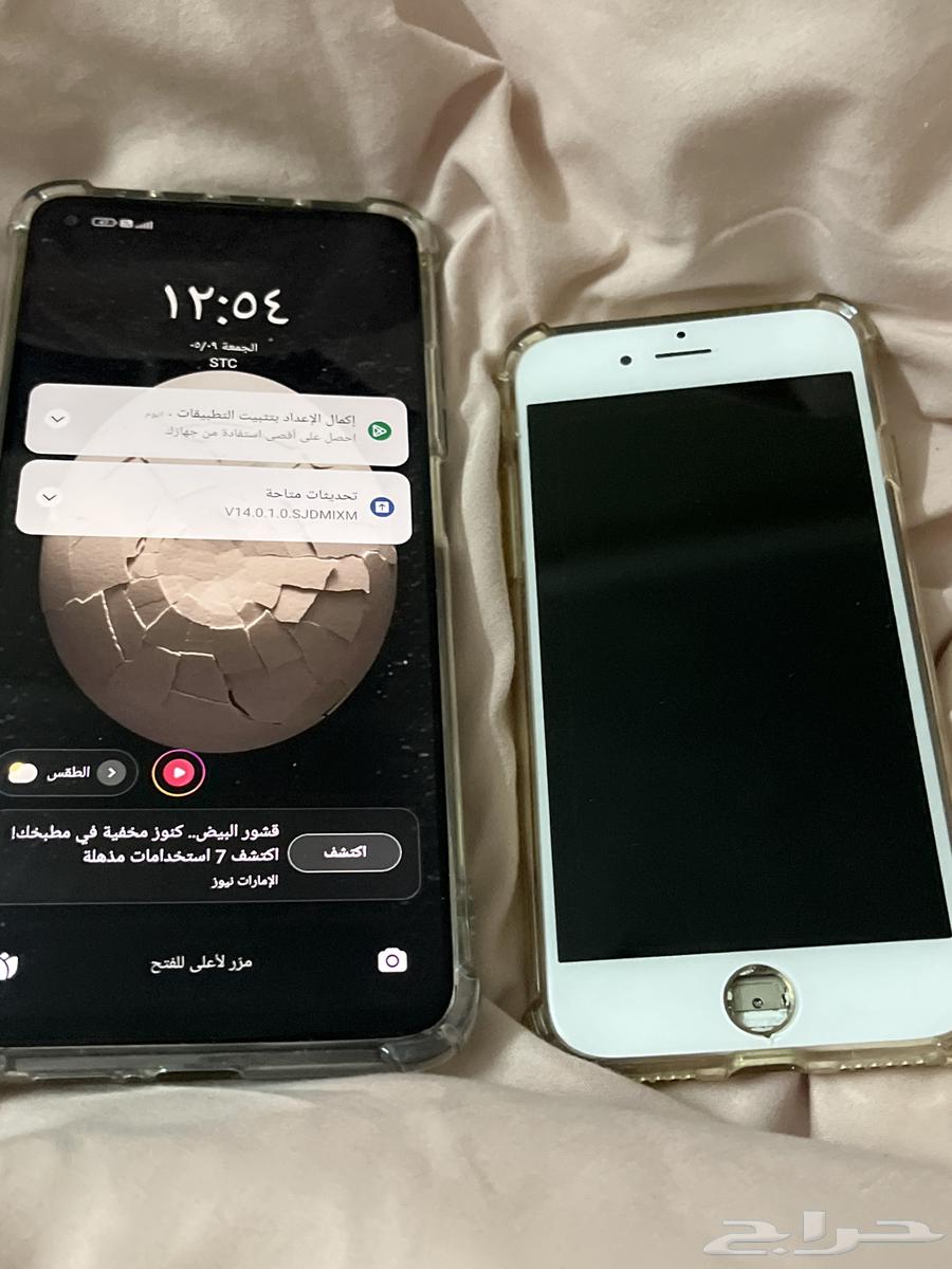 iPhone mobile and MIUI Global mobile64426375831811110