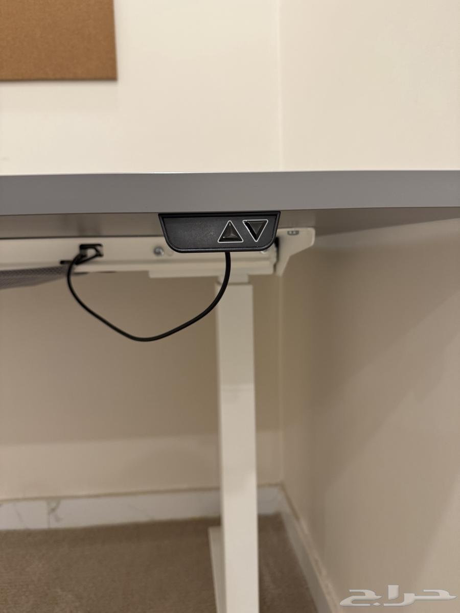 مكتب كهربائي متغير الارتفاع64429708384898113