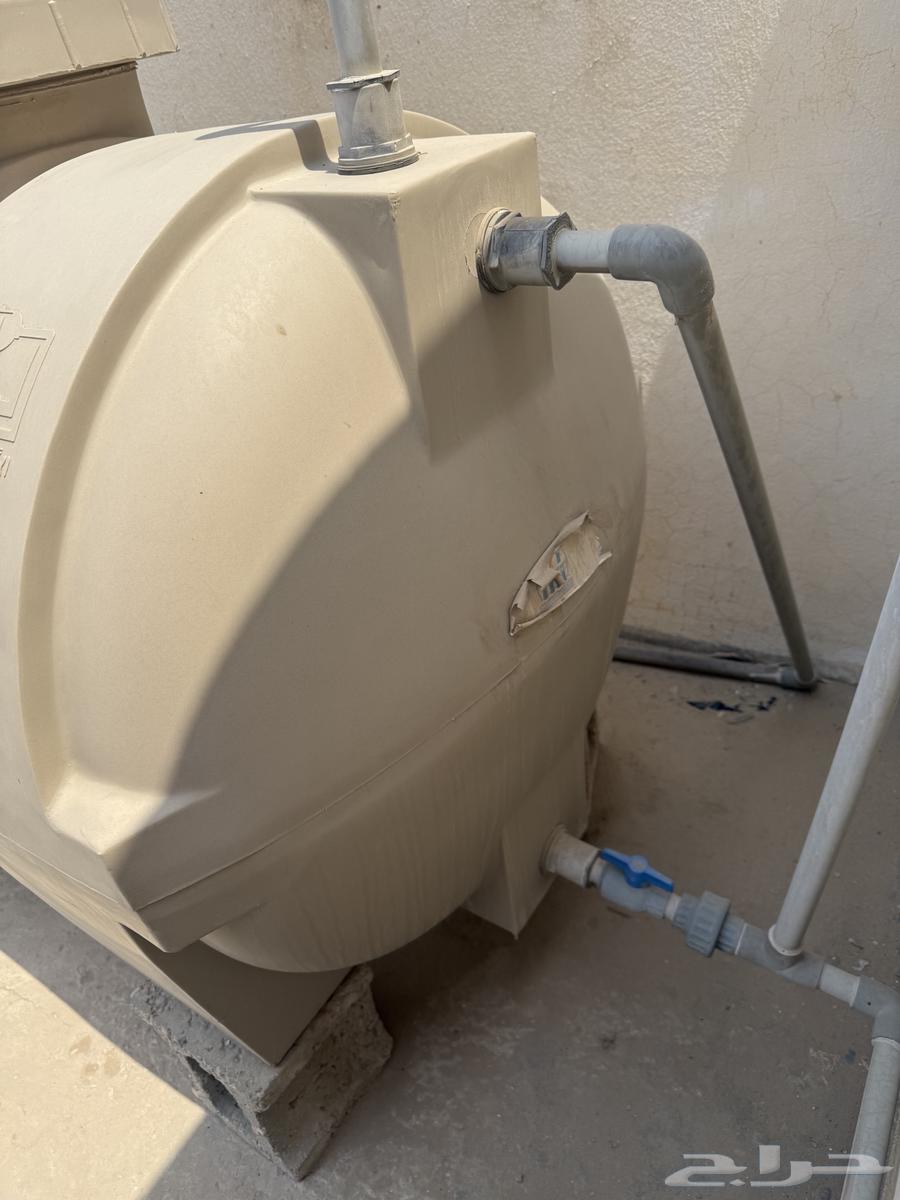 خزان ماء مستعمل بس نظيف 200 لتر البيع على السوم مين يسوم64428268779650114