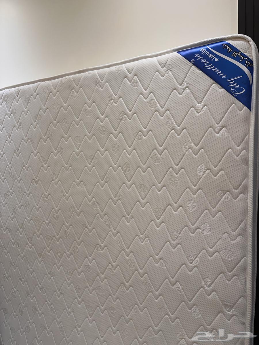 Clean mattress, plastic bag only opened and not used at all64430643607042110