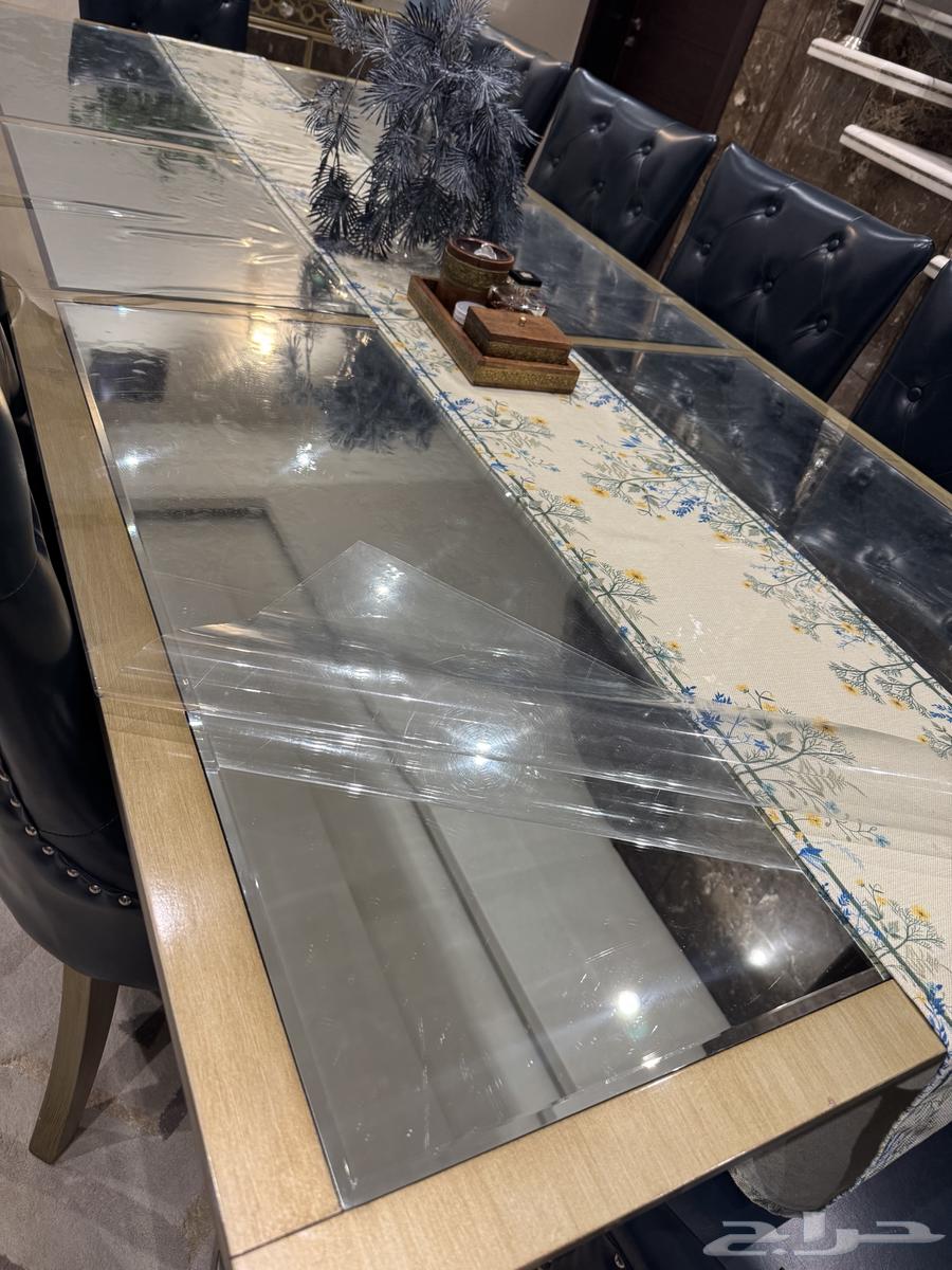 Dining table64432890586115111