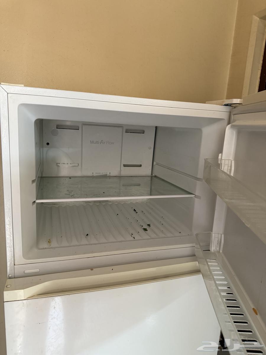 ثلاجه للبيع المستعجل64433215749507110