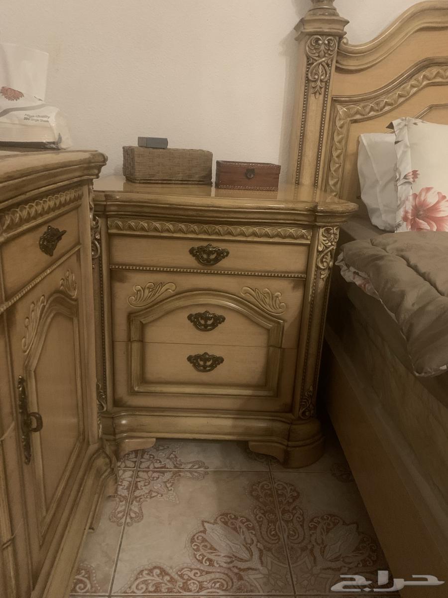 غرفة نوم من مفروشات العمر64431767865347111