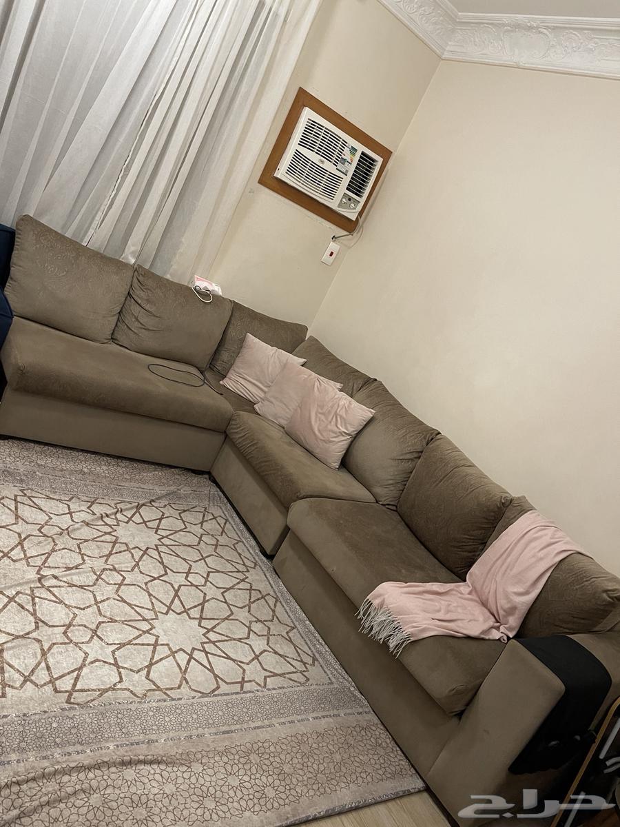 كنب نظيف جدا64432822804866110