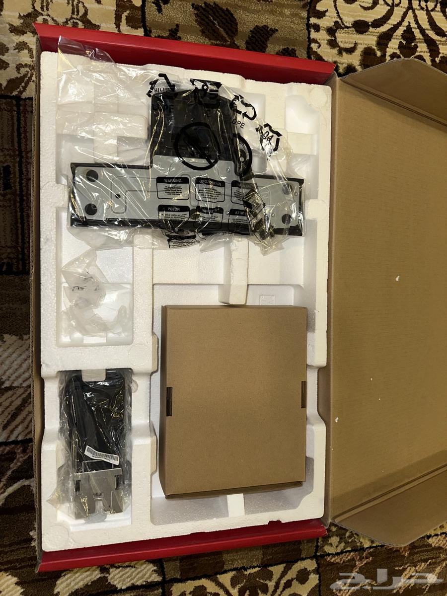 شاشه قيمنق64587429124738112