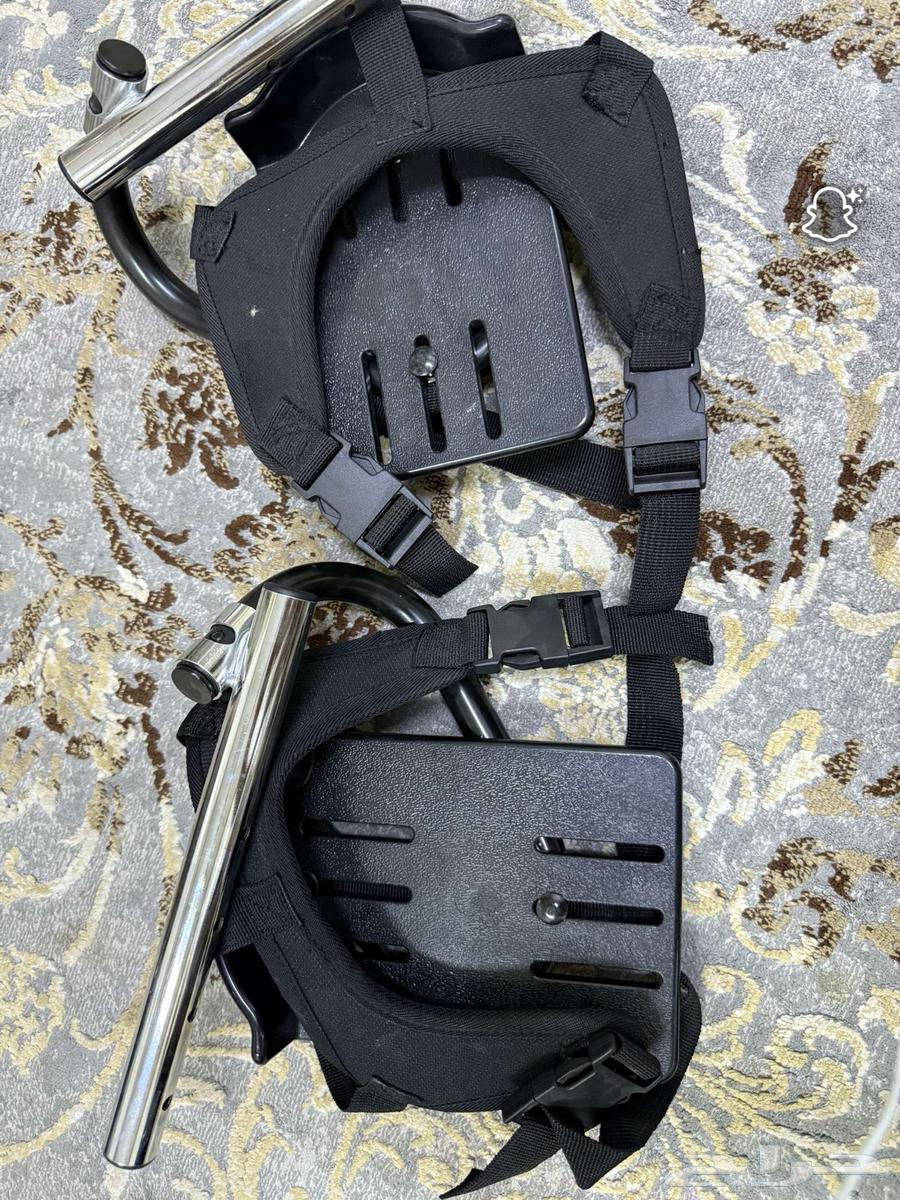 Chair and bicycle at the same time64427596315139113