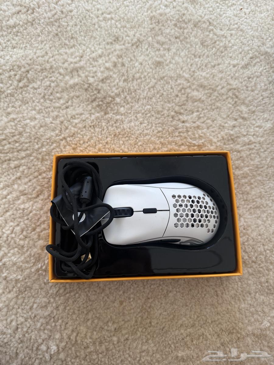 ماوس قلوريس مودل D استخدام اقل من شهر64429802610179110