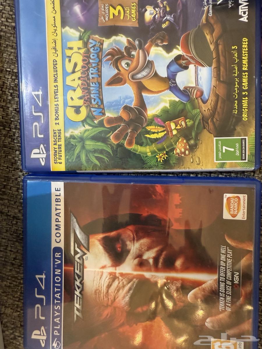 PlayStation 5 CD with 4 controllers64433310253443111