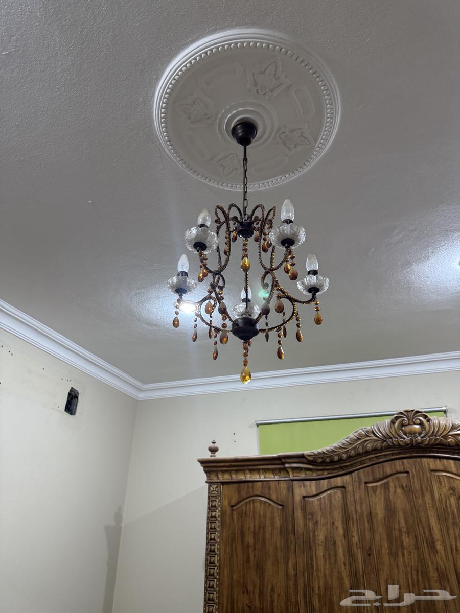 دواليب للبيع وثريا صغيره64431480744963112