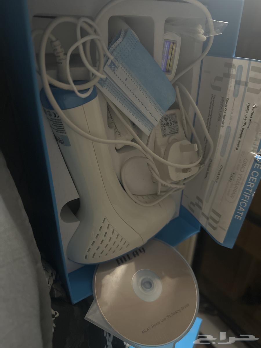 عندي جهاز ليزر شعر ب 600 استخدام شهر بس64431910370051110