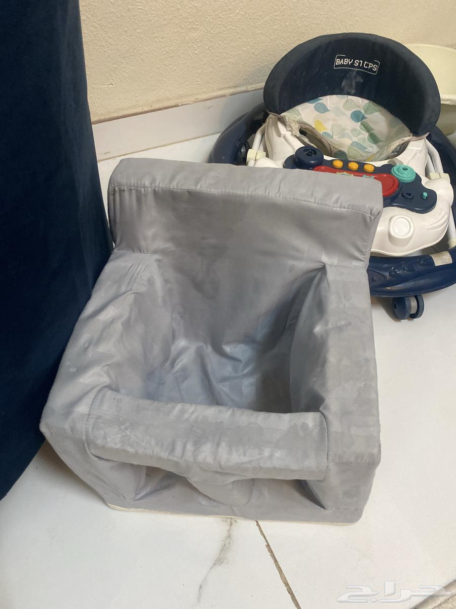 Hello, I have a children's stroller and baby items for sale64430765526659113