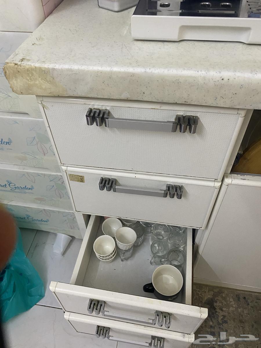 مطبخ المنيوم تقريبا اربعه متر64429775791491114