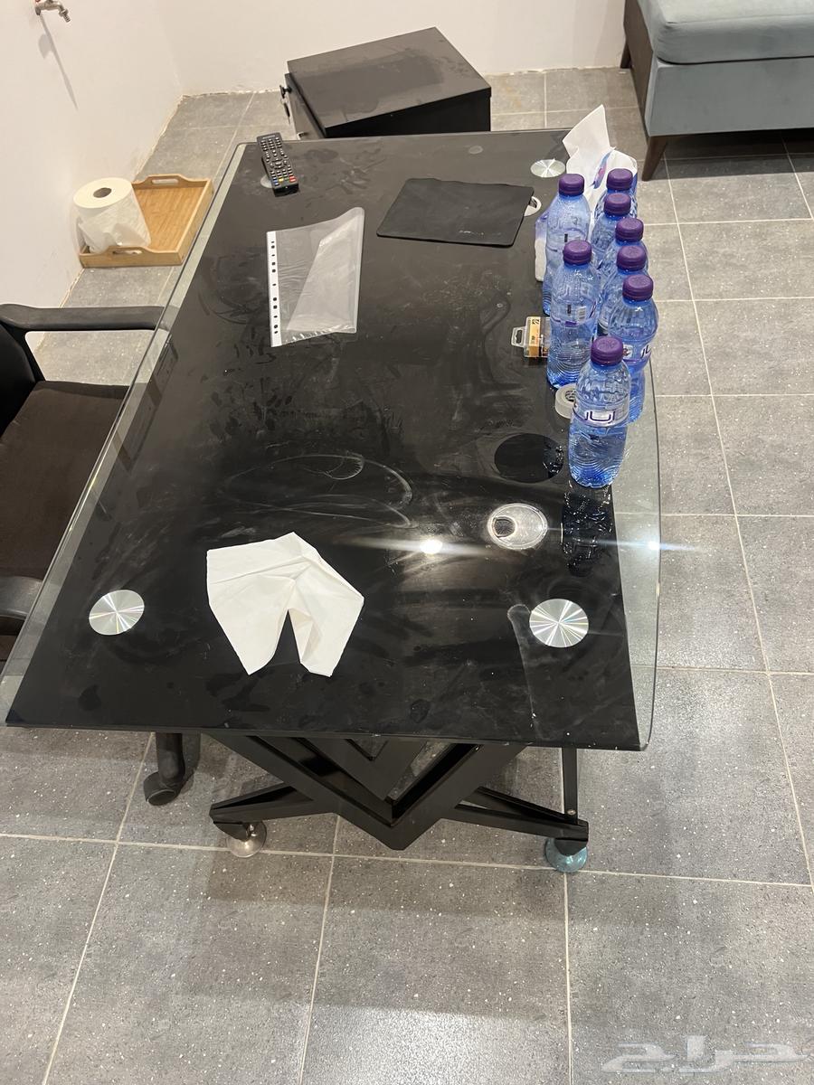 طاوله للبيع64430286082307111