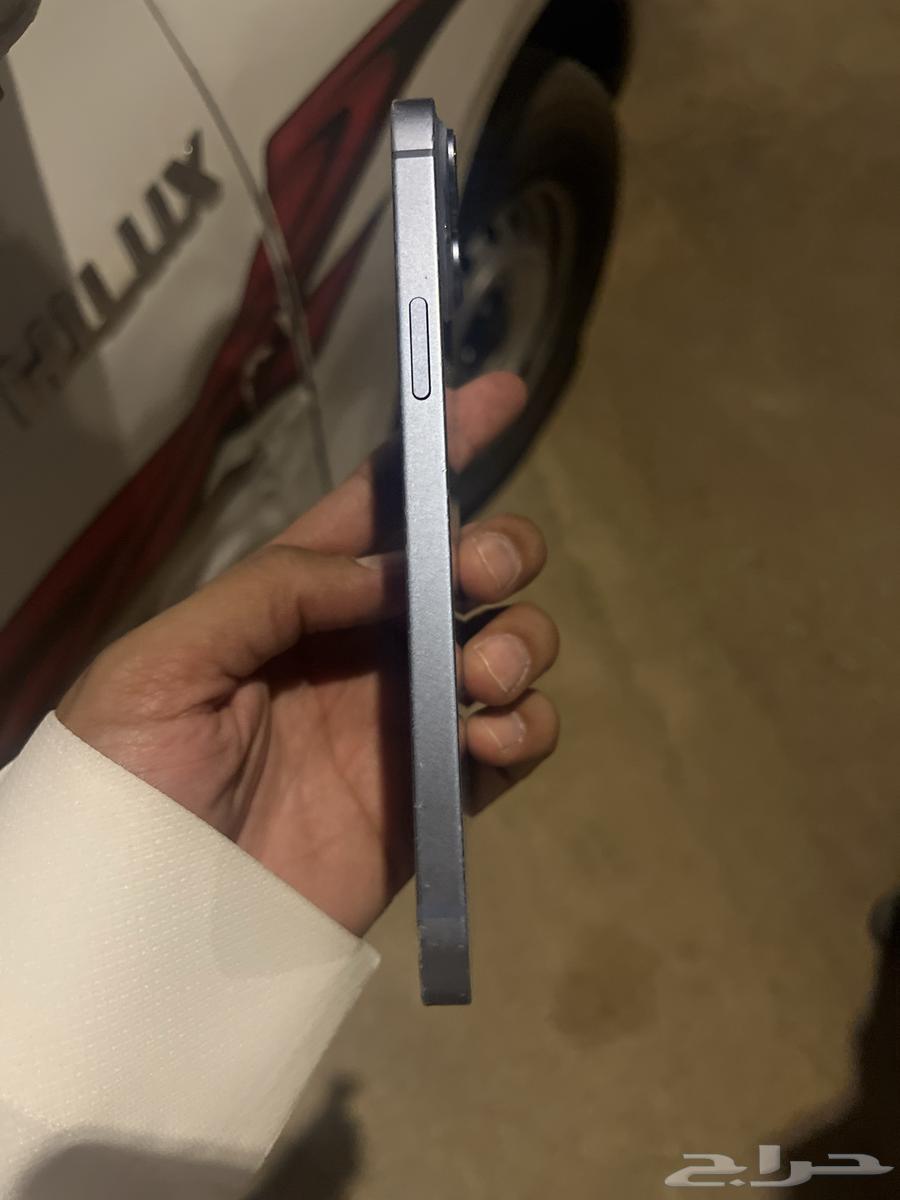 آيفون 14 ذكرة 128 بكرتونه64431575702274112