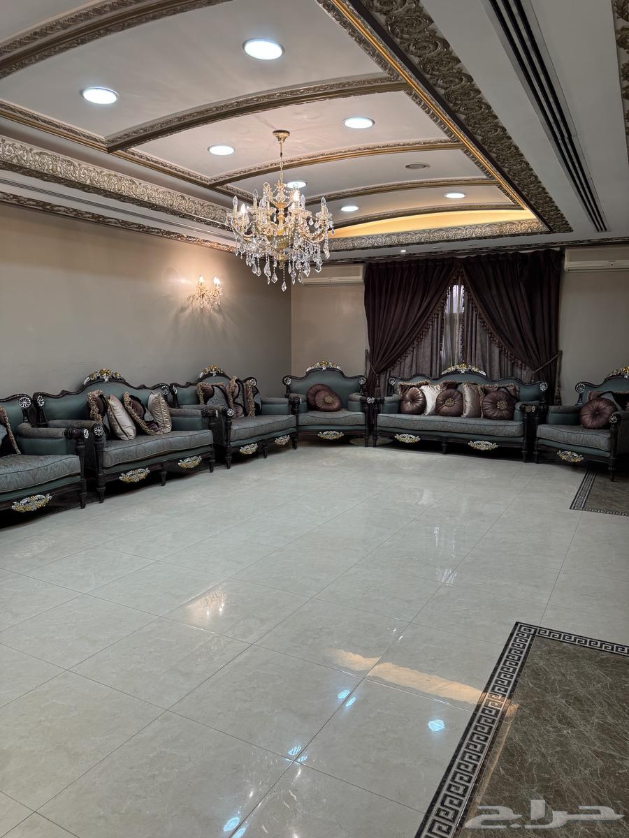 كنب كلاسيك 14 شخص ب5000 قابل لسوم64430846608514114